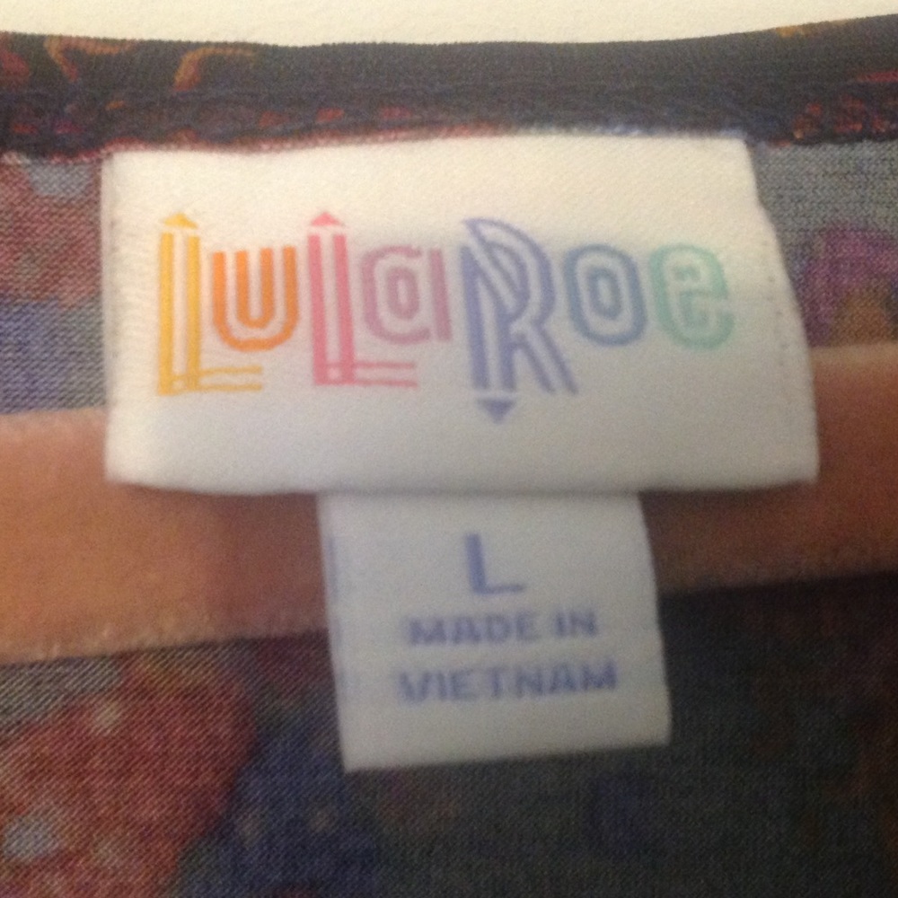 Lularoe Irma  Size L new with tags - Picture 5 of 6